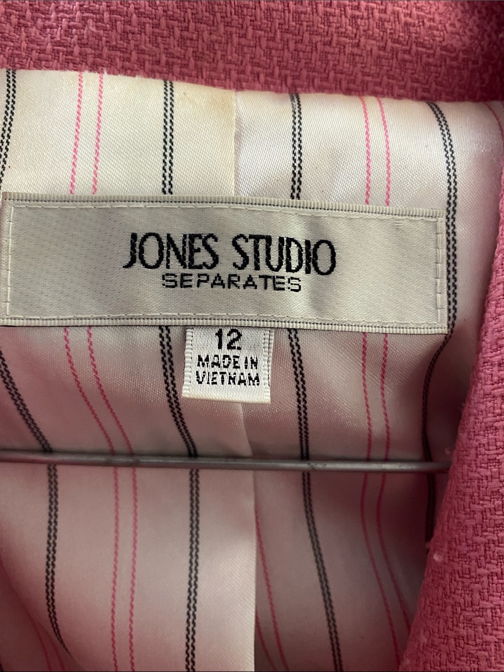 Jones Studio Pink Scallop Collar Blazer - Picture 3 of 4